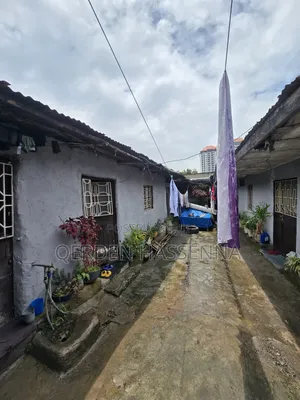 2bdrm House in ቀርደን ሀሰና ፕሮፐርቲስ, Nifas Silk-Lafto for sale
