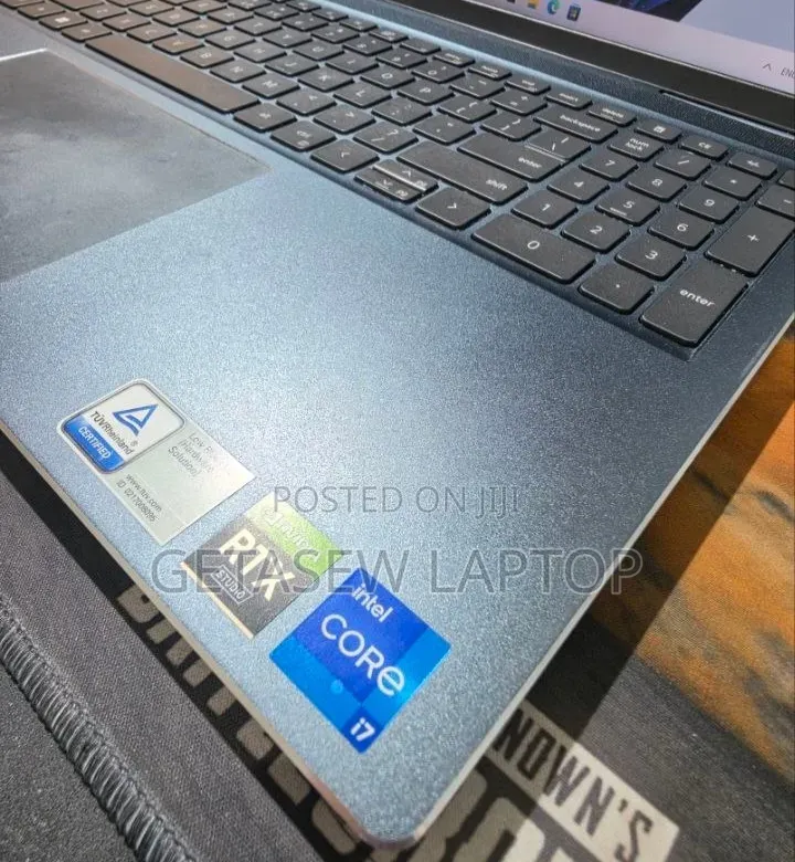 New Laptop Dell Inspiron 15 16GB Intel Core i7 SSD 512GB