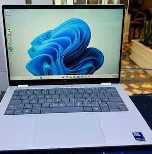 New Laptop HP OmniBook Ultra Flip 14" 16GB Intel Core Ultra 7 SSD 1T