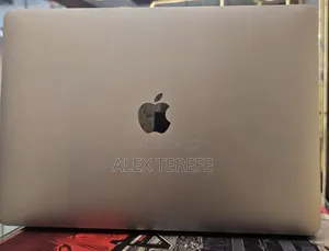 New Laptop Apple MacBook Pro 2021 M1 16GB Apple M1 SSD 256GB