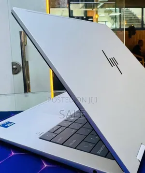 New Laptop HP OmniBook X Flip 14" 16GB Intel Core Ultra 7 SSD 1T
