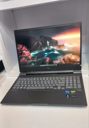New Laptop HP Victus 15 16GB Intel Core i7 SSD 1T