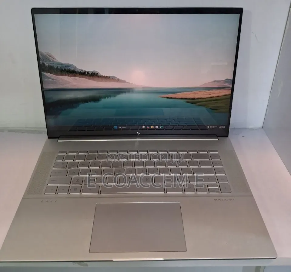 New Laptop HP 16GB Intel Core i9 SSD 1T