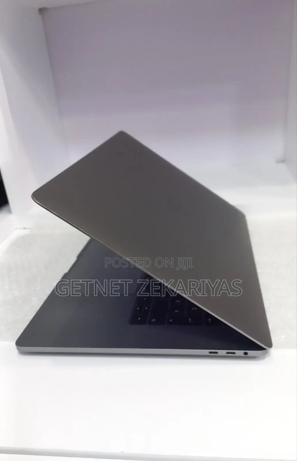 New Laptop Apple MacBook Pro 2016 16GB Intel Core i7 SSD 512GB