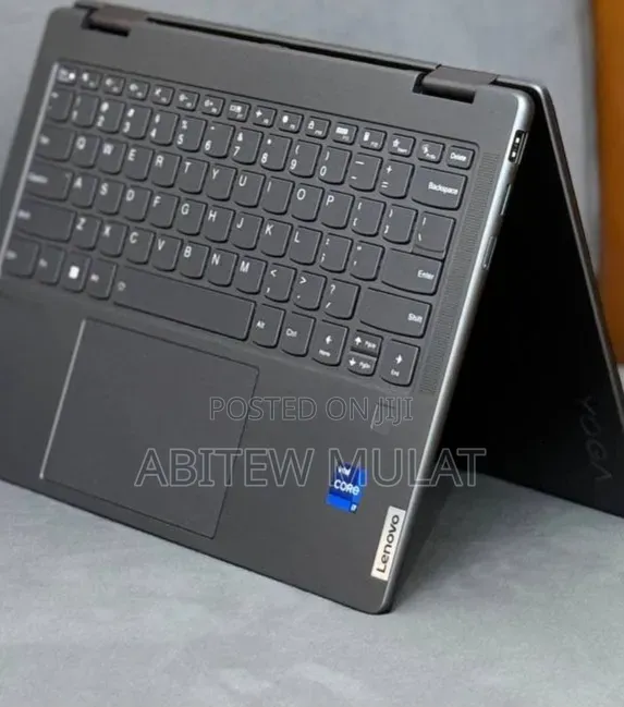 New Laptop Lenovo Yoga 7 15ITL5 16GB Intel Core i7 SSD 512GB