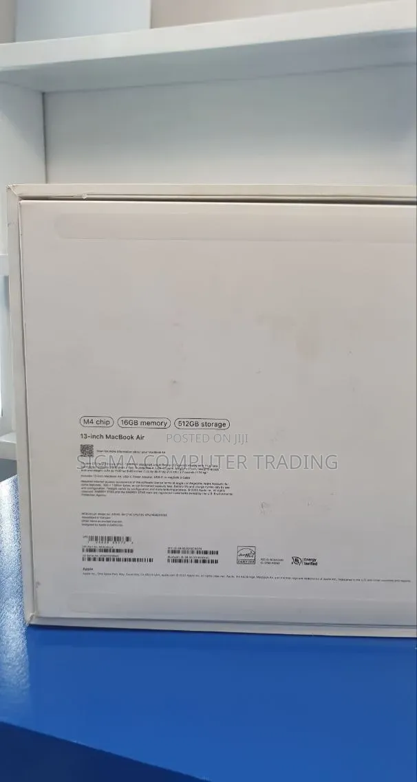 New Laptop Apple MacBook Air 2025 M4 16GB Apple M4 SSD 512GB