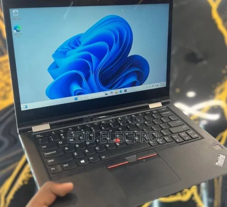 New Laptop Lenovo ThinkPad Yoga 16GB Intel Core i5 SSD 512GB