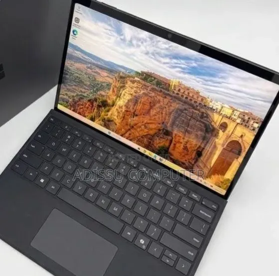 New Laptop Microsoft Surface 16GB Qualcomm Snapdragon X Plus SSD 512GB