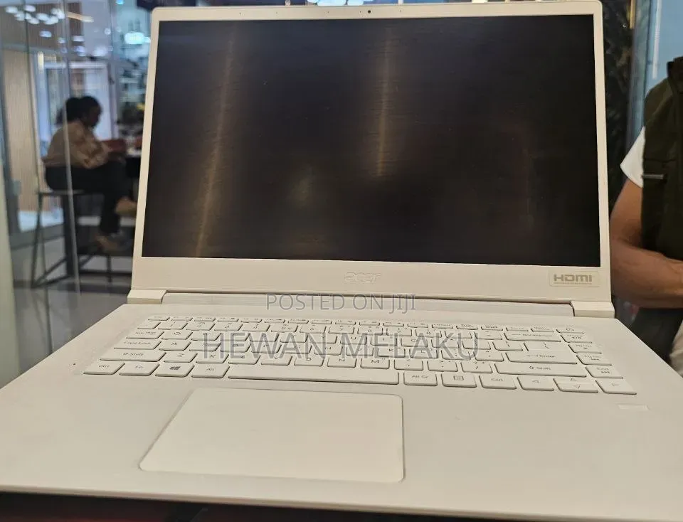 New Laptop Acer 16GB Intel Core i7 SSD 512GB