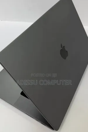 New Laptop Apple MacBook Pro 2019 16GB Apple M1 Pro SSD 1T
