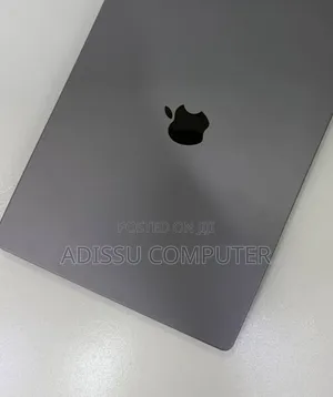 New Laptop Apple MacBook Pro 2019 16GB Apple M1 Pro SSD 1T