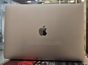 New Laptop Apple MacBook Pro 2020 M1 16GB Apple M1 SSD 256GB