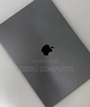 New Laptop Apple MacBook Pro 2019 32GB Apple M1 Max SSD 1T