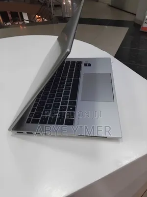 New Laptop HP EliteBook 840 G10 16GB Intel Core i7 SSD 512GB
