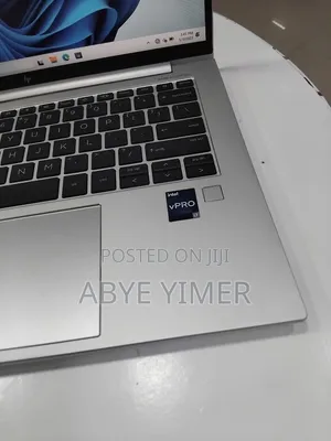 New Laptop HP EliteBook 840 G10 16GB Intel Core i7 SSD 512GB