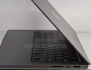 New Laptop Apple MacBook Pro 2019 16GB Apple M1 Pro SSD 512GB