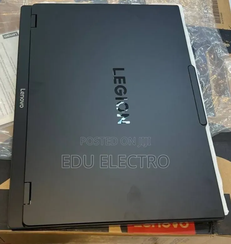New Laptop Lenovo Legion 5 32GB Intel Core Ultra 9 SSD 1T