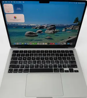 New Laptop Apple MacBook Air 2025 M4 16GB Apple M1 Pro SSD 256GB