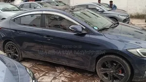 Hyundai Avante 2017 Beige