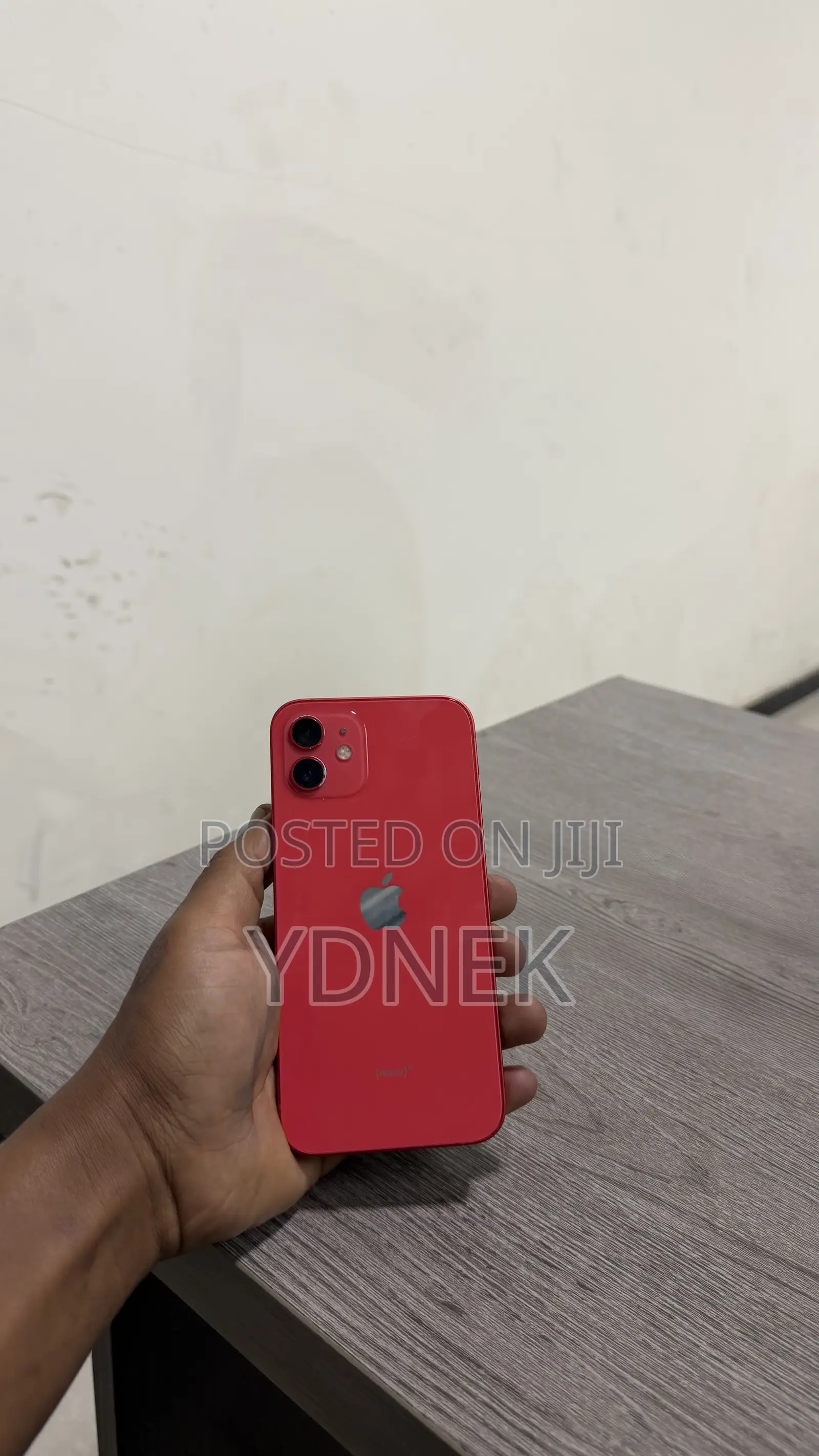 Apple iPhone 12 128 GB Red
