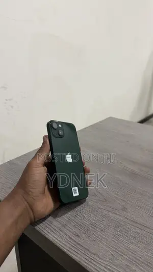 Apple iPhone 13 128 GB White