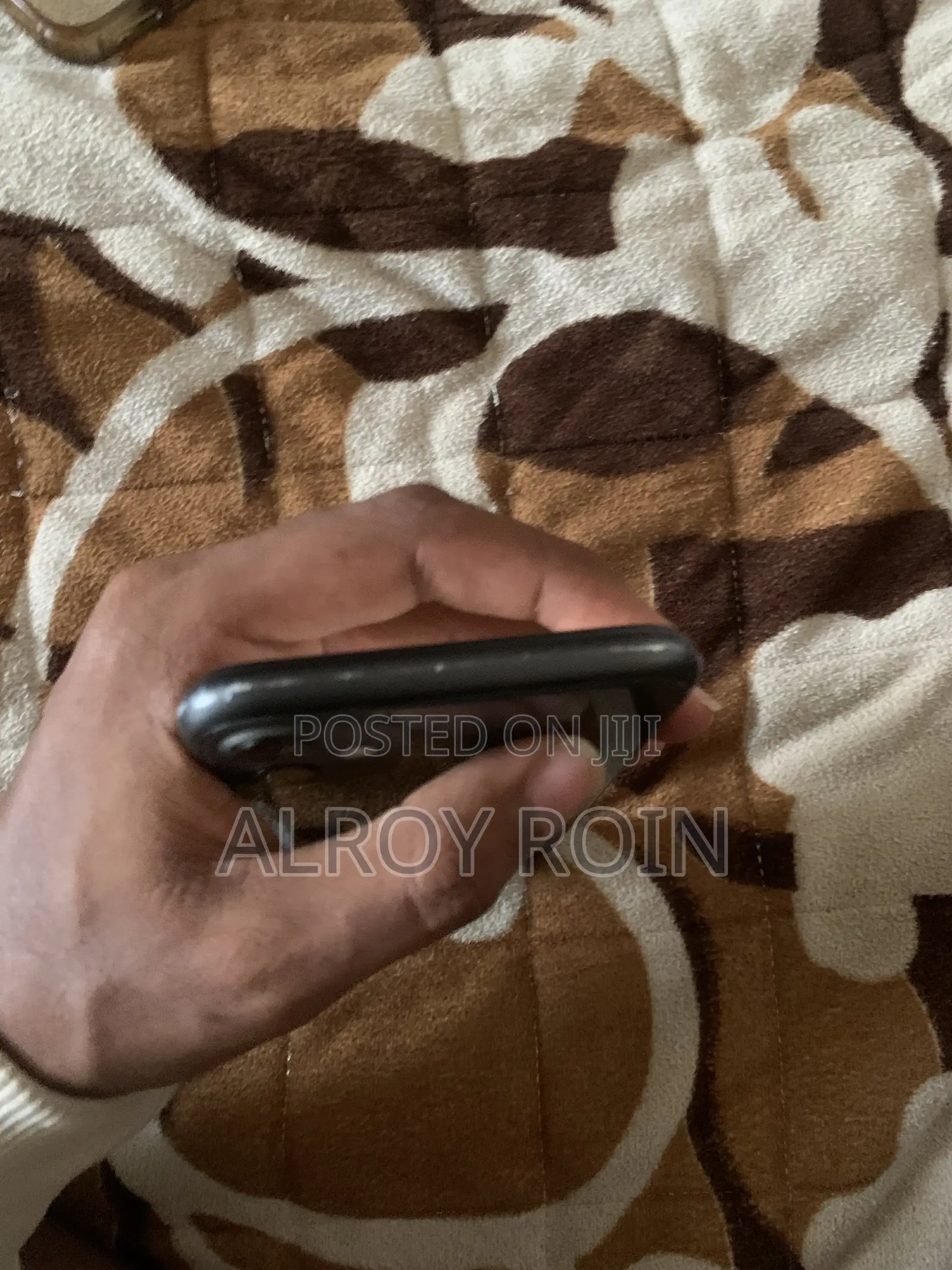 Apple iPhone 11 64 GB Black