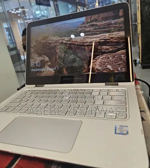 New Laptop HP Spectre X360 8GB Intel Core i5 SSD 256GB