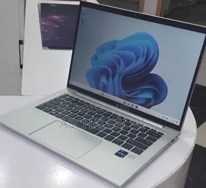 New Laptop HP EliteBook 840 G10 16GB Intel Core i7 SSD 512GB