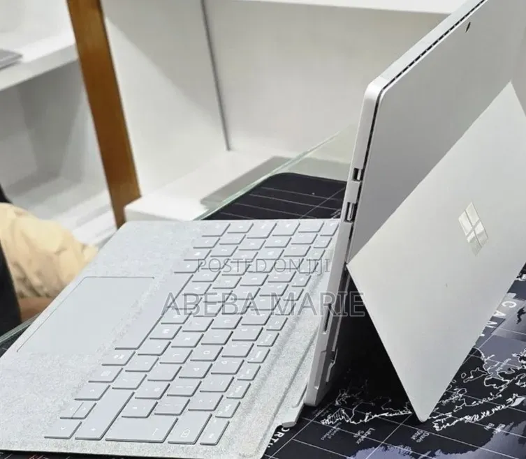 New Laptop Microsoft Surface Pro 6 8GB Intel Core i5 SSD 256GB