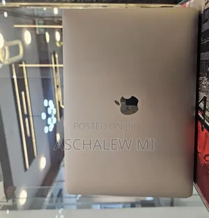 New Laptop Apple MacBook Pro 2020 M1 16GB Apple M1 SSD 256GB