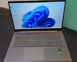 New Laptop HP Envy 17 16GB Intel Core Ultra 7 SSD 1T