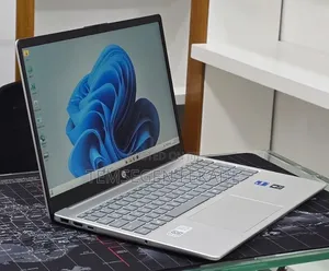 New Laptop HP Stream Notebook 16GB Intel Core i7 SSD 1T