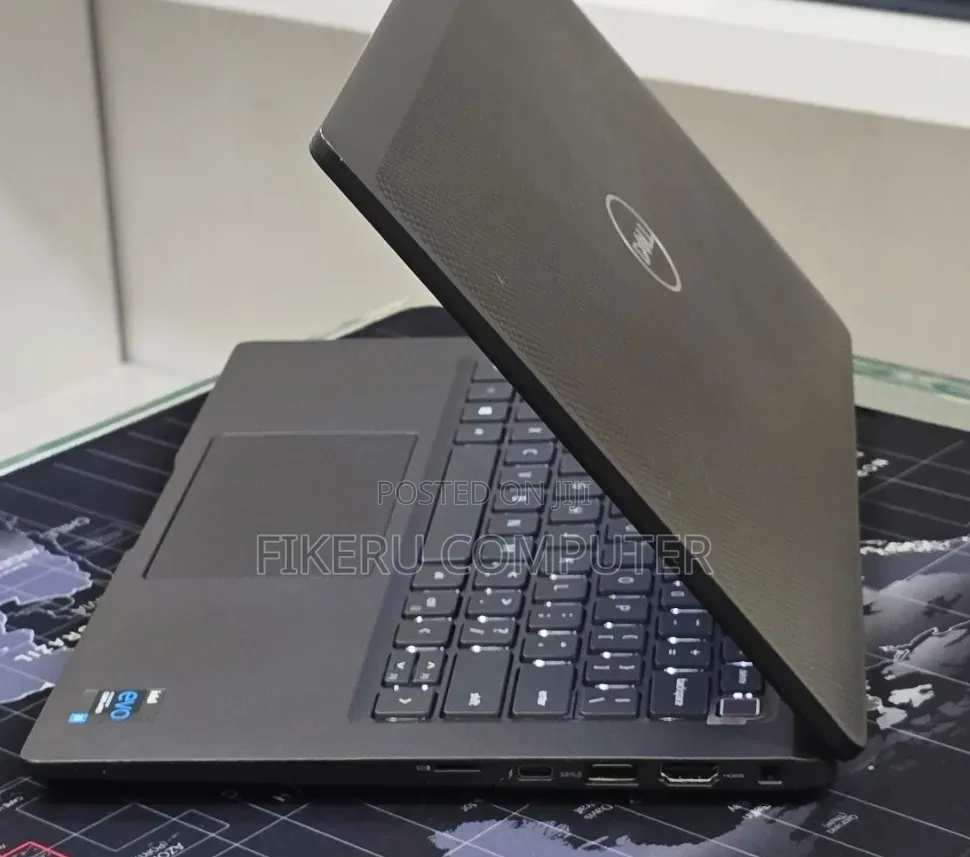 New Laptop Dell Latitude 7420 16GB Intel Core i5 SSD 512GB