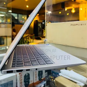 New Laptop HP Stream Notebook 16GB Intel Core i7 SSD 1T