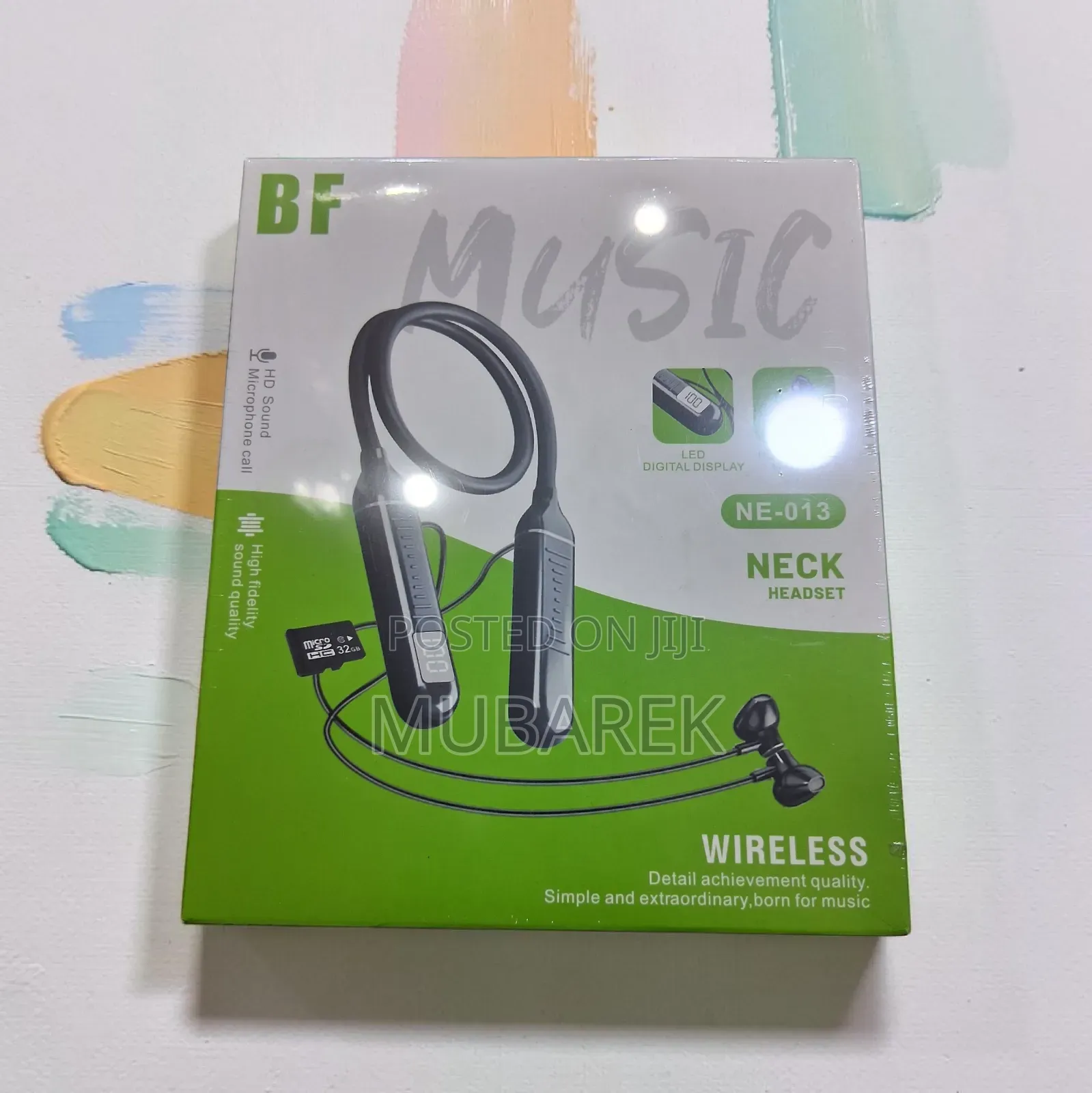 NE-013 Wireless Neckband With LED Display SD Slot