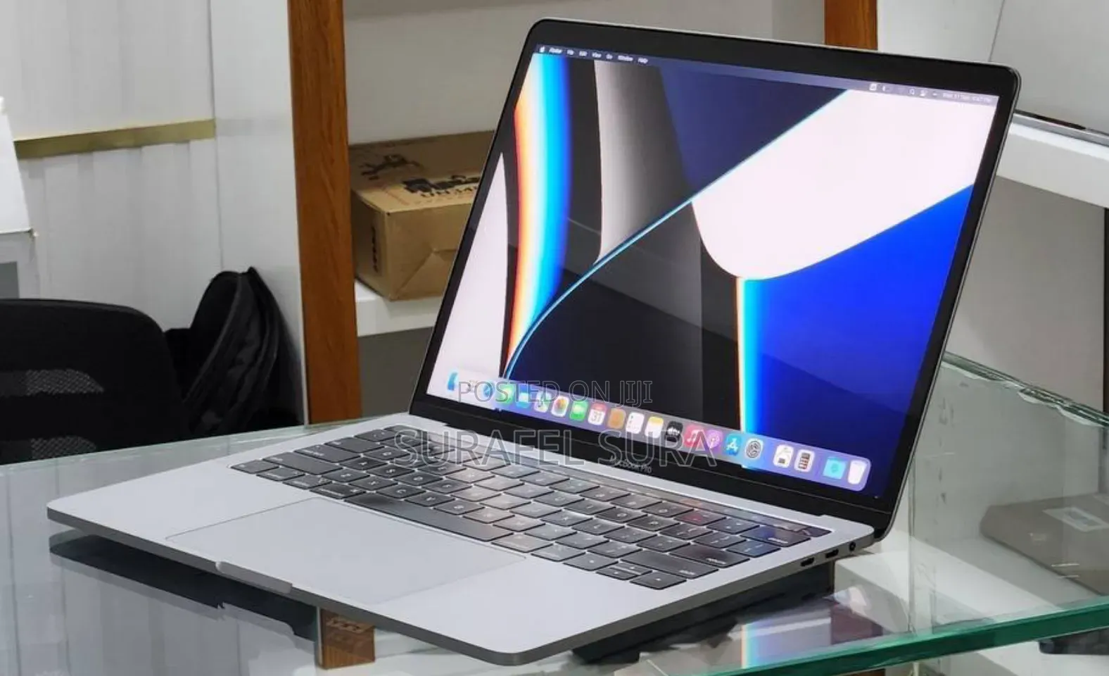 New Laptop Apple MacBook Pro 2019 16GB Intel Core i7 SSD 512GB
