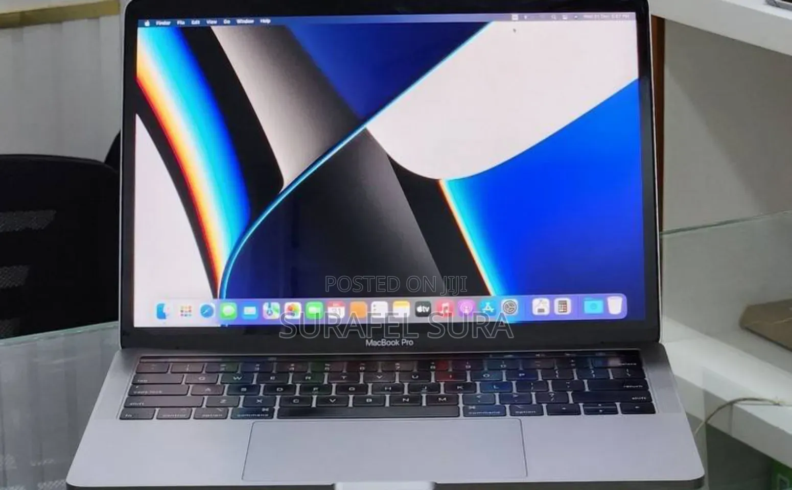 New Laptop Apple MacBook Pro 2019 16GB Intel Core i7 SSD 512GB