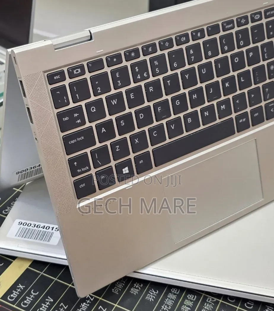 New Laptop HP EliteBook 830 G8 16GB Intel Core i5 SSD 512GB