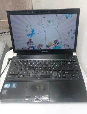 New Laptop Toshiba Satellite C55 4GB Intel Core i5 SSD 512GB