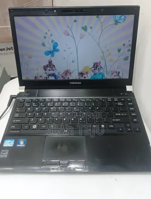 New Laptop Toshiba Satellite C55 4GB Intel Core i5 SSD 512GB