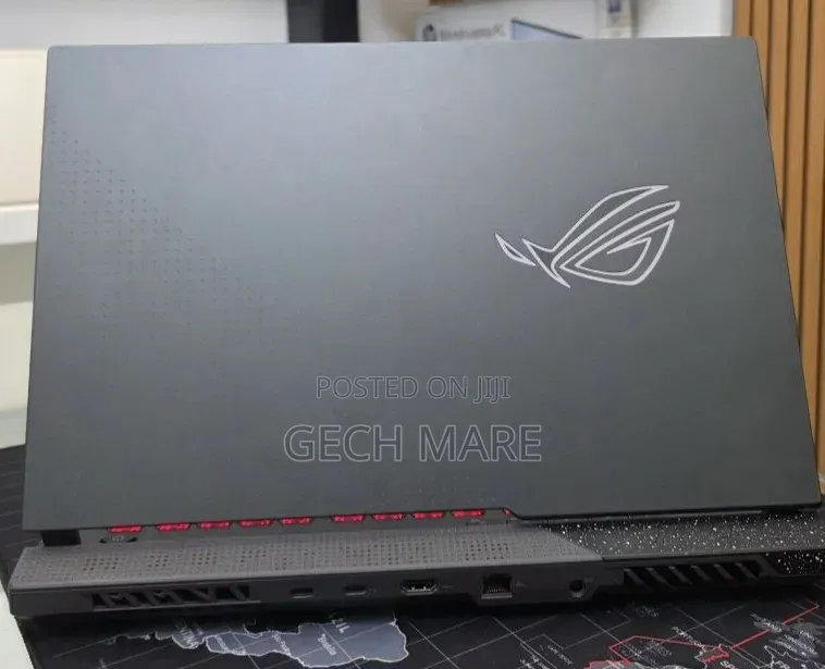 New Laptop Asus ROG Strix G15 16GB AMD Ryzen 9 SSD 512GB
