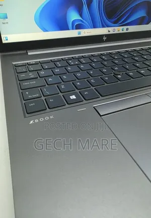 New Laptop HP ZBook 14 16GB Intel Core i7 SSD 512GB