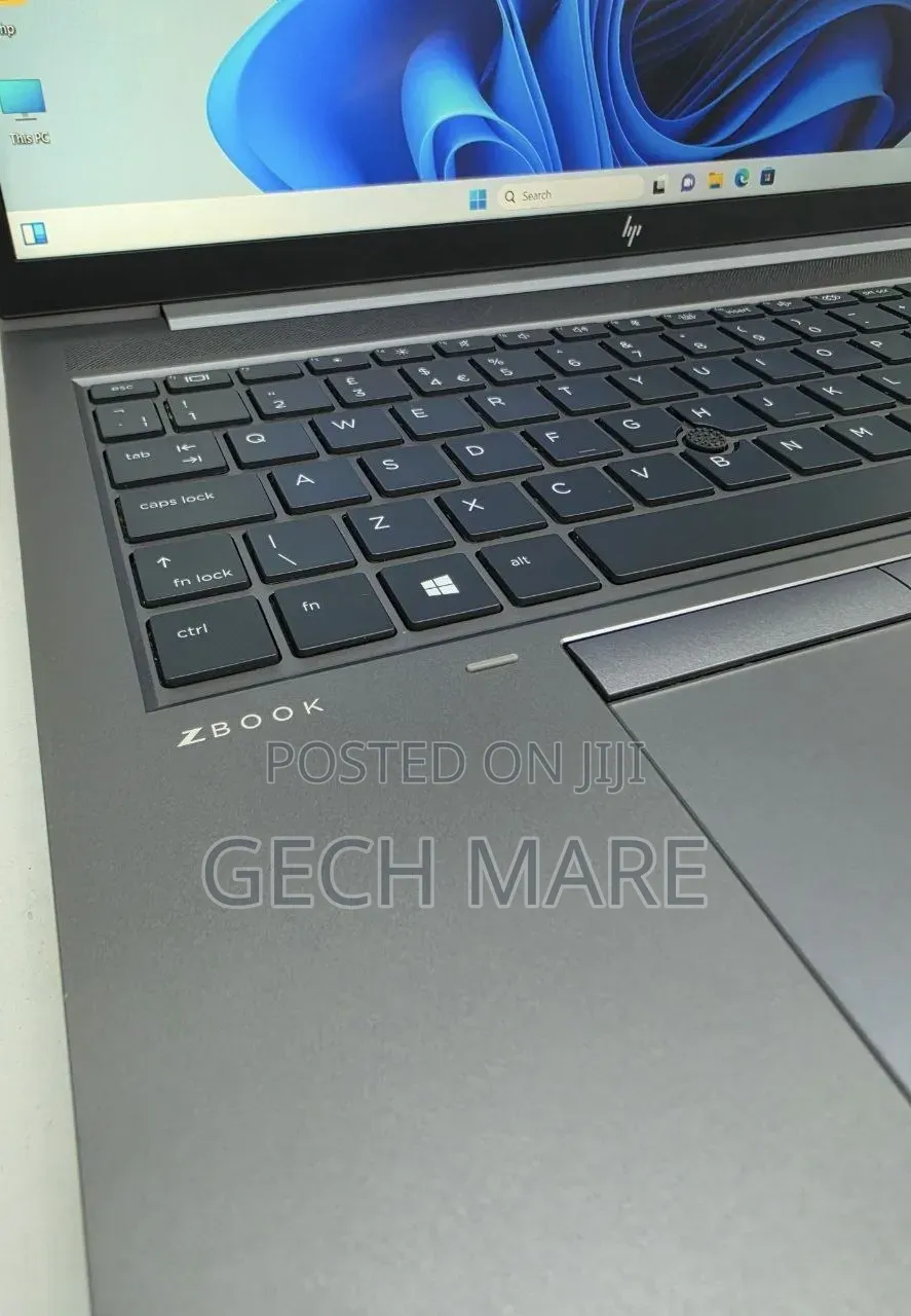New Laptop HP ZBook 14 16GB Intel Core i7 SSD 512GB