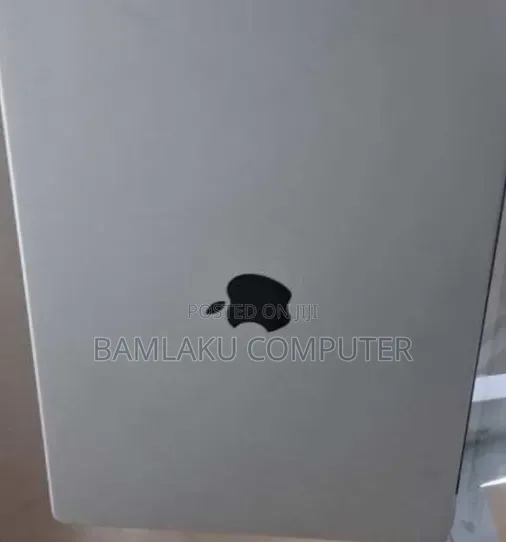 New Laptop Apple MacBook Pro 2021 M1 32GB Apple M1 Pro SSD 512GB