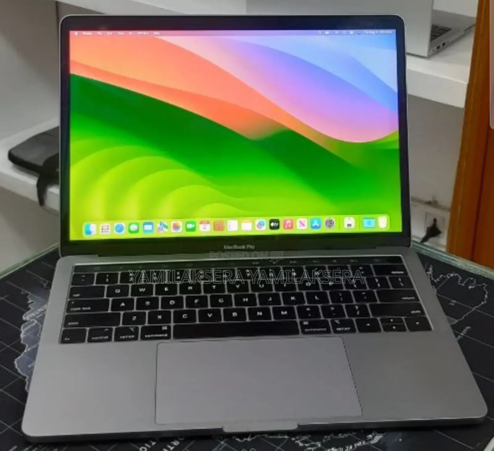 New Laptop Apple MacBook Pro 2019 16GB Intel Core i7 SSD 1T