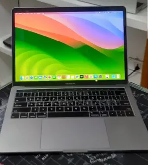 New Laptop Apple MacBook Pro 2019 16GB Intel Core i7 SSD 1T