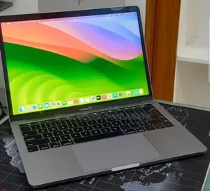 New Laptop Apple MacBook Pro 2019 16GB Intel Core i7 SSD 1T