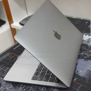 New Laptop Apple MacBook Pro 2019 16GB Intel Core i7 SSD 1T