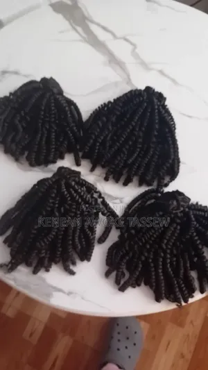 Yemekele Wig