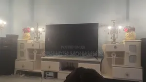 Amaz TV 65"